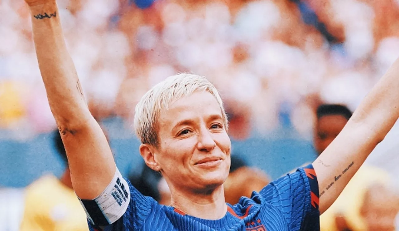 Megan Rapinoe honored by OL Reign in front of record NWSL crowd