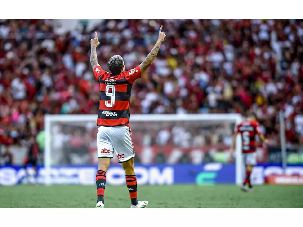 Com Gabigol no banco, Flamengo define escalação para jogo contra o Corinthians - Lance!