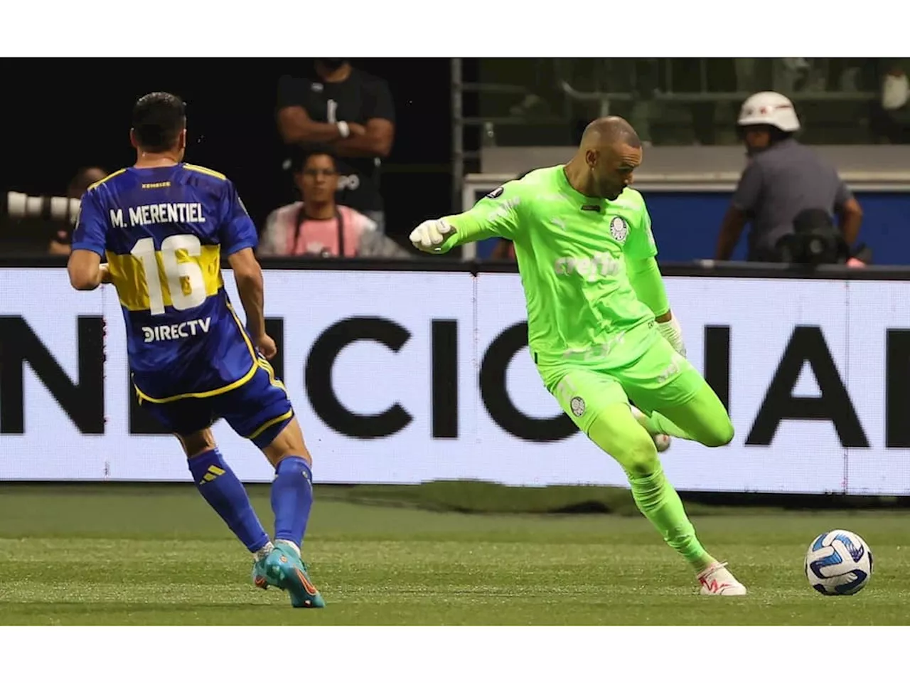 Vilão do Palmeiras na semi, Merentiel deve ficar no Boca em 2024 - Lance!