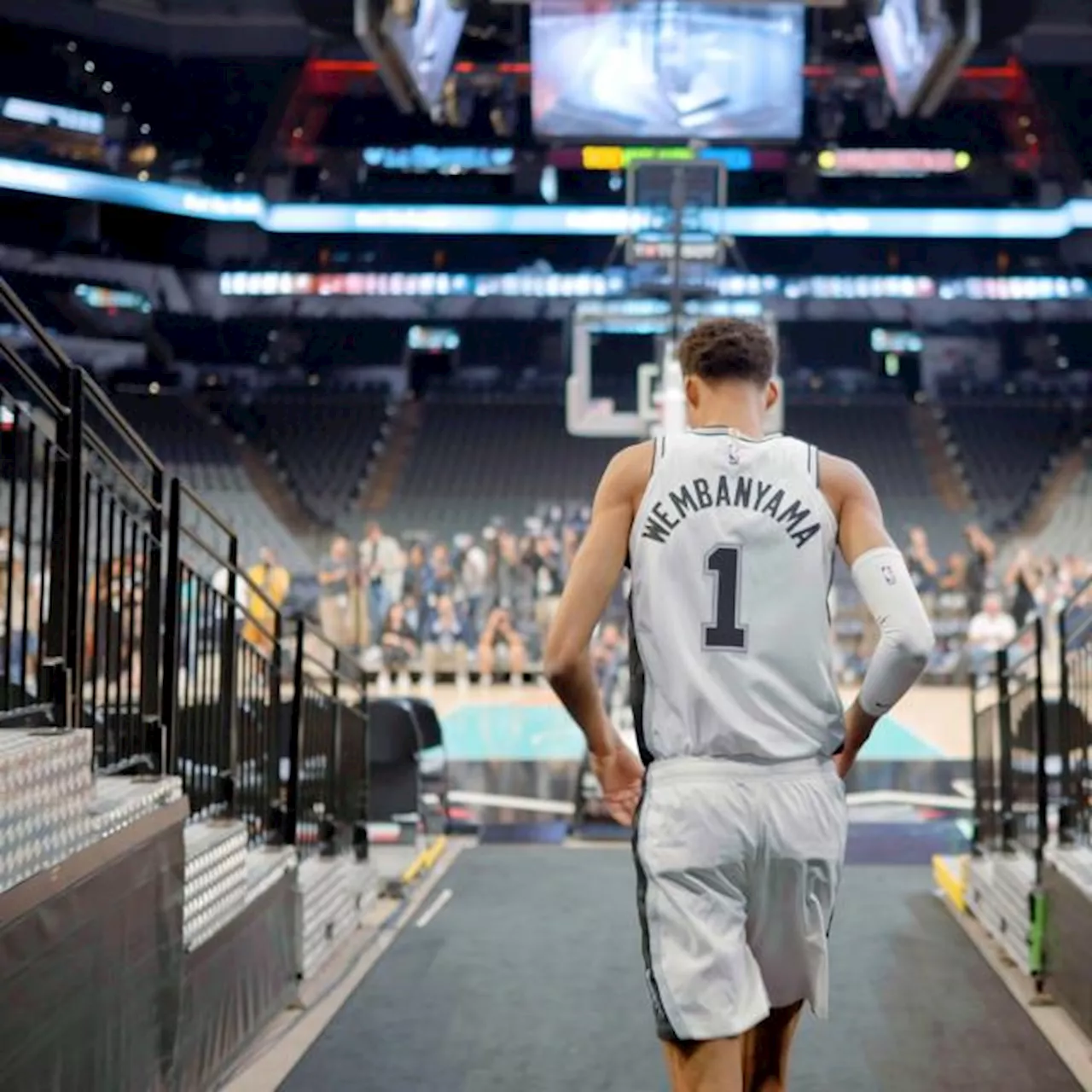 Avec « Un1que », Canal+ propose un documentaire en immersion avec Victor Wembanyama avant ses débuts en NBA