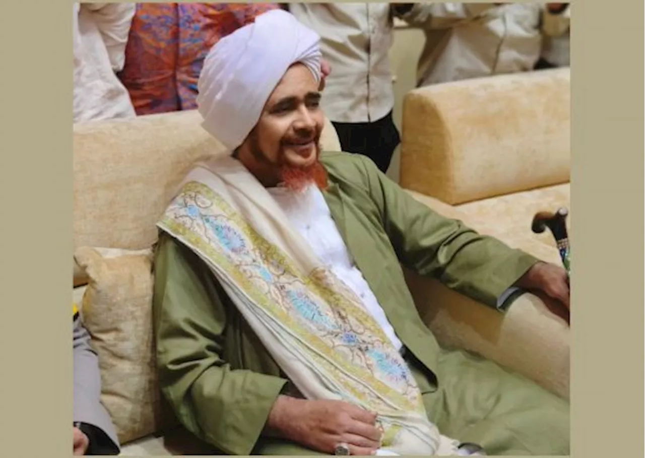 Habib Umar bin Hafidz Ungkap Betapa Terangnya Cahaya Wajah Nabi Muhammad