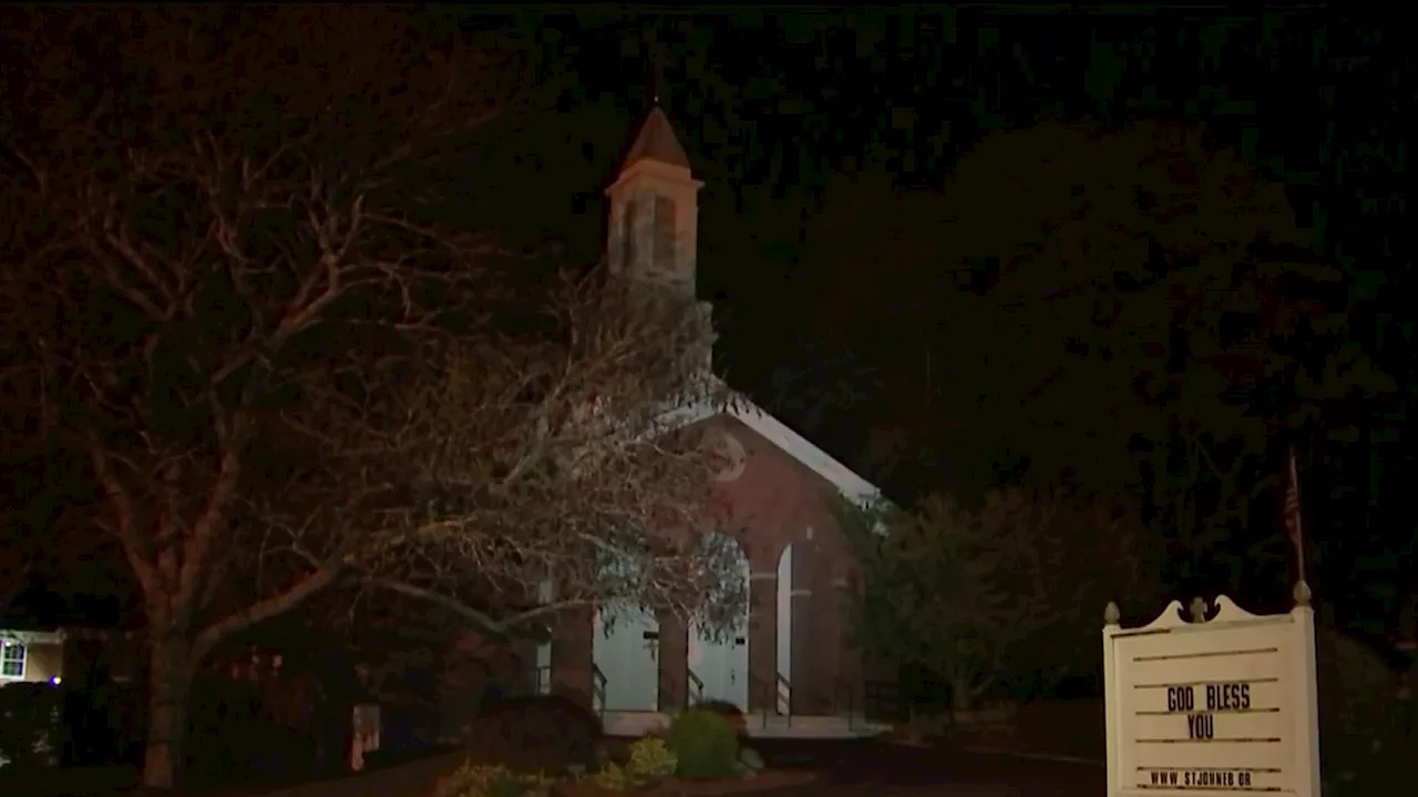 Police investigate fire set at East Bridgewater church