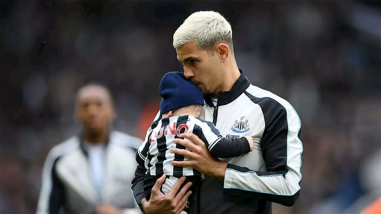 Bruno Guimaraes and his dad Dick Guimaraes after signing of new contract – What a conversation!