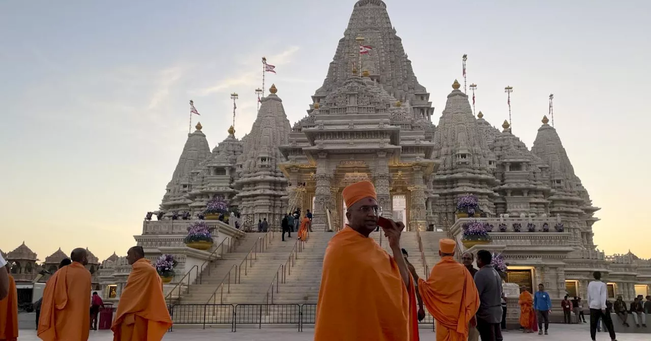 Largest Hindu temple outside India in the modern era opens in New Jersey