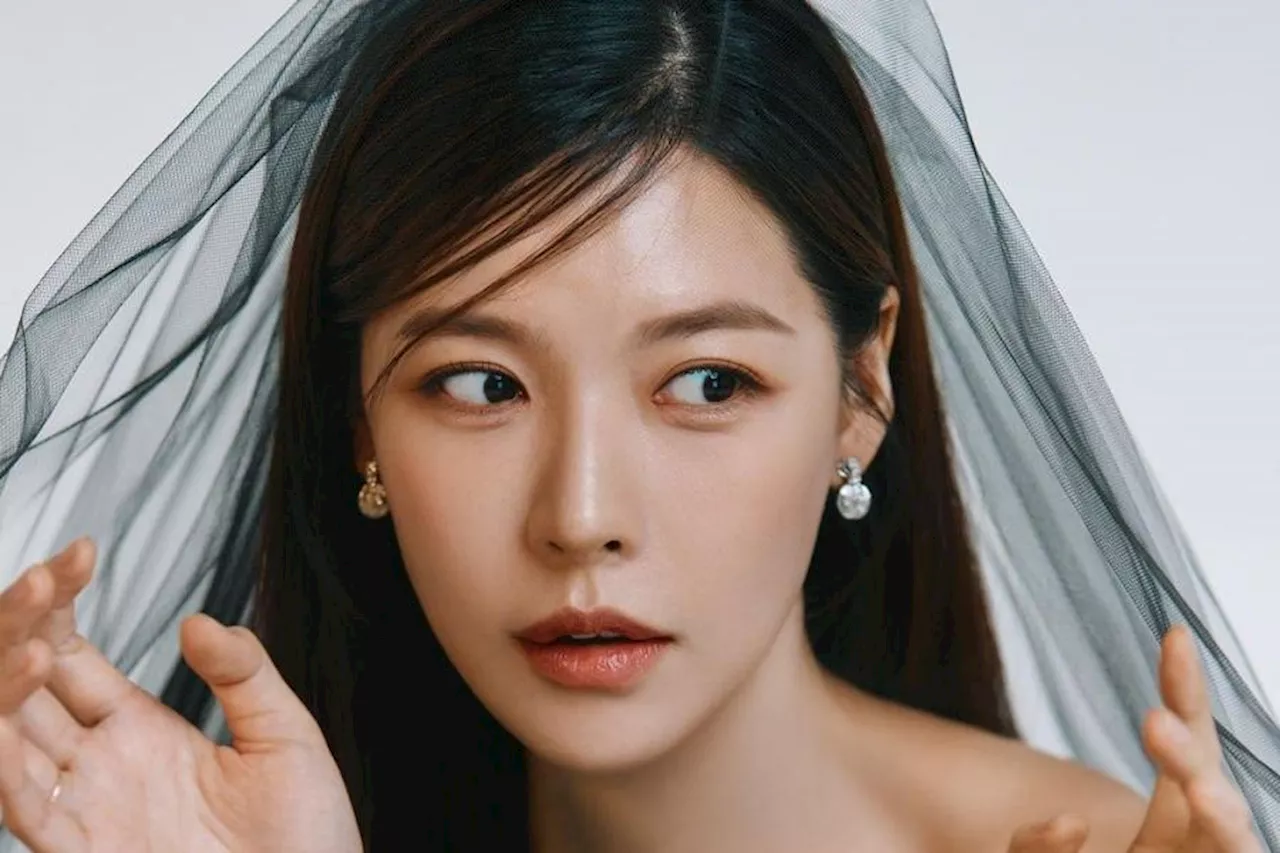 Former Hello Venus Member Alice Announces Marriage Plans With Beautiful Photos