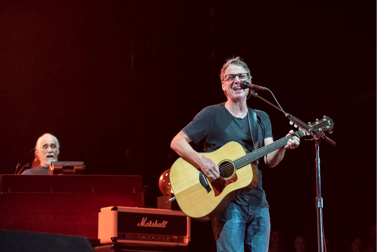 Watch Stone Gossard, Jonny Polonsky Cover Audioslave In L.A.