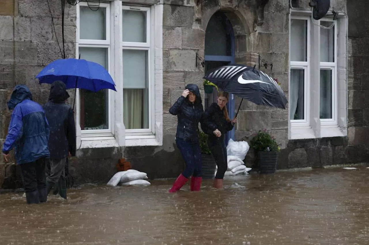 Scottish weather update as Humza Yousaf attends crisis talks