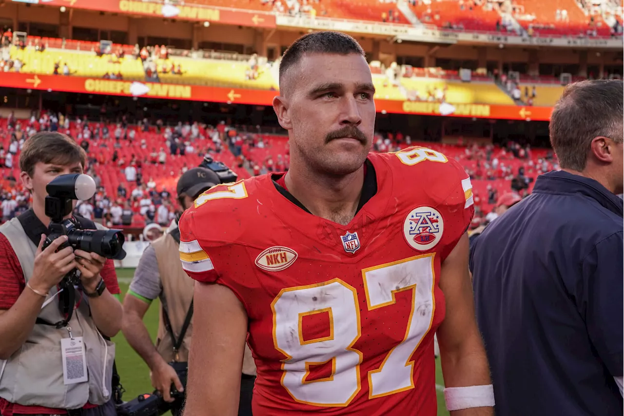 Travis Kelce ‘fully comfortable’ with Aaron Rodgers calling him ‘Mr. Pfizer’