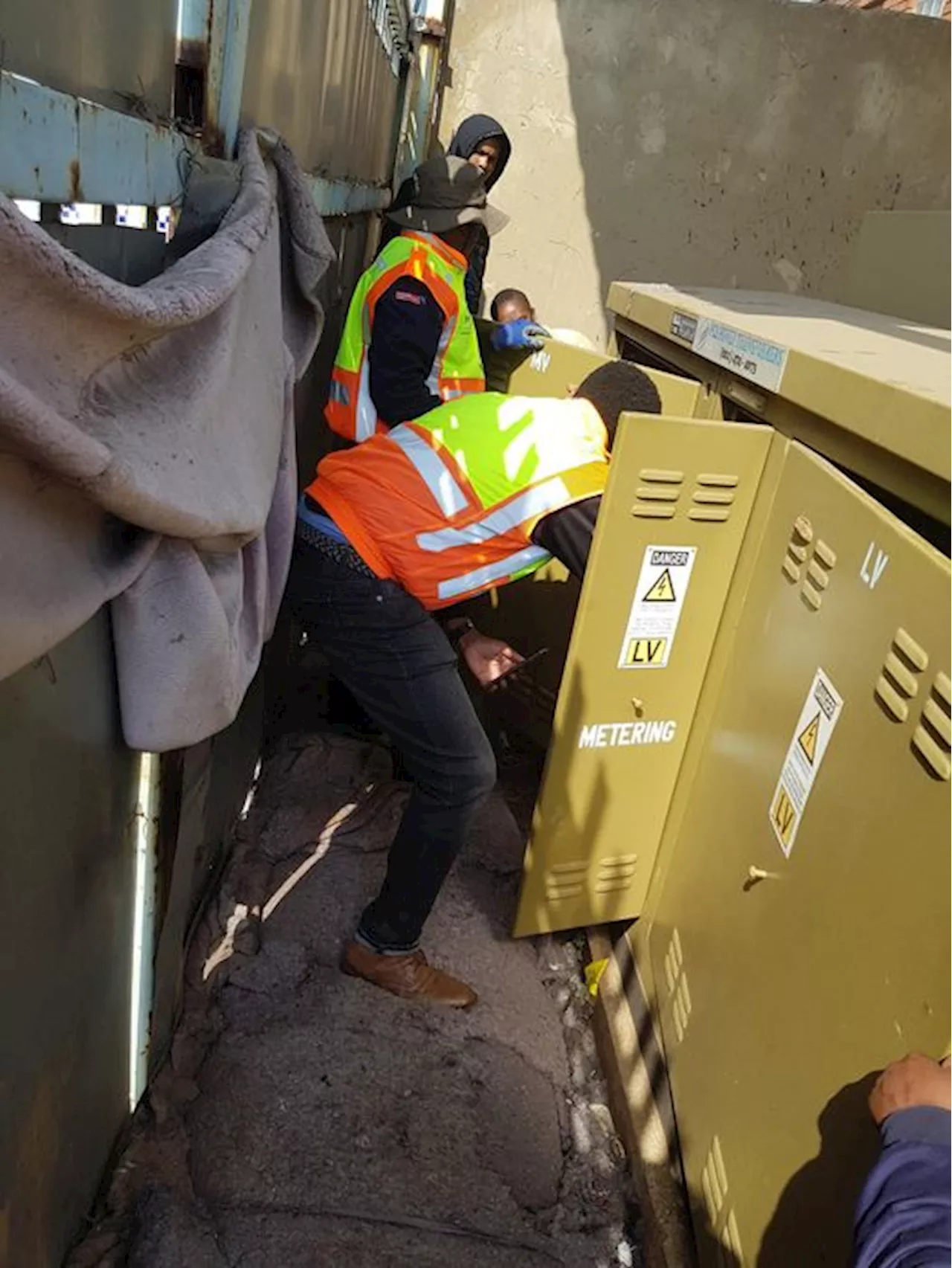 Joburg City Power disconnects defaulting businesses