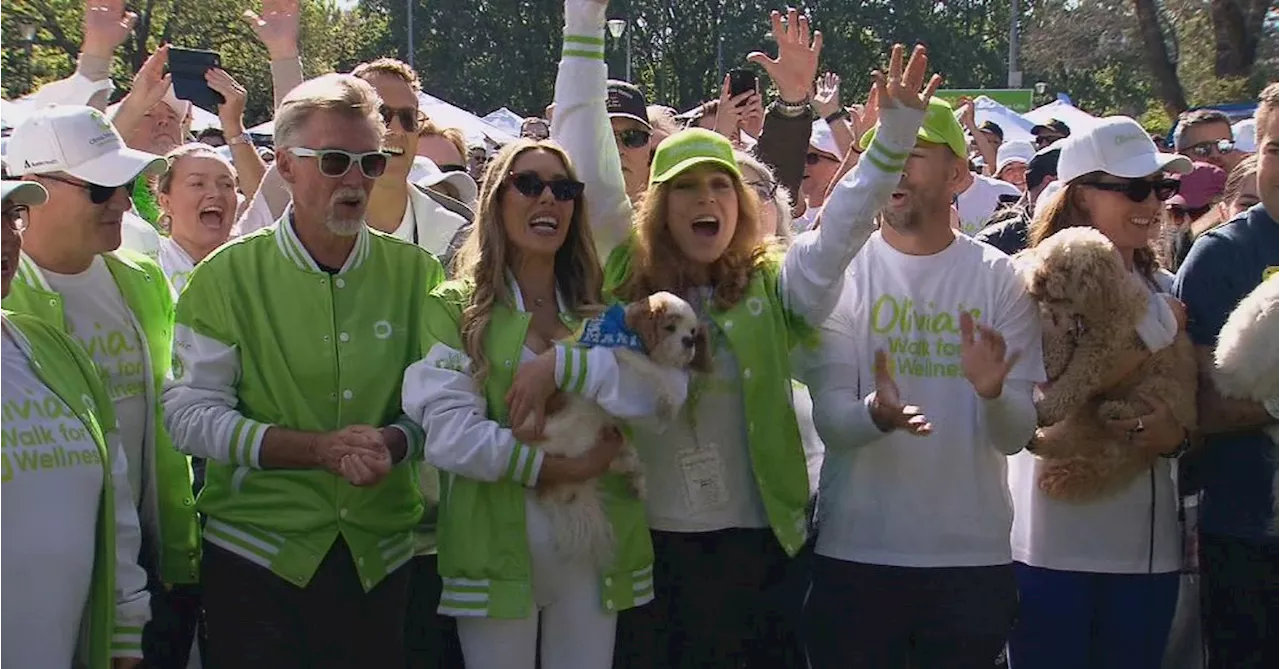 Thousands join Melbourne walk for Olivia Newton-John cancer wellness