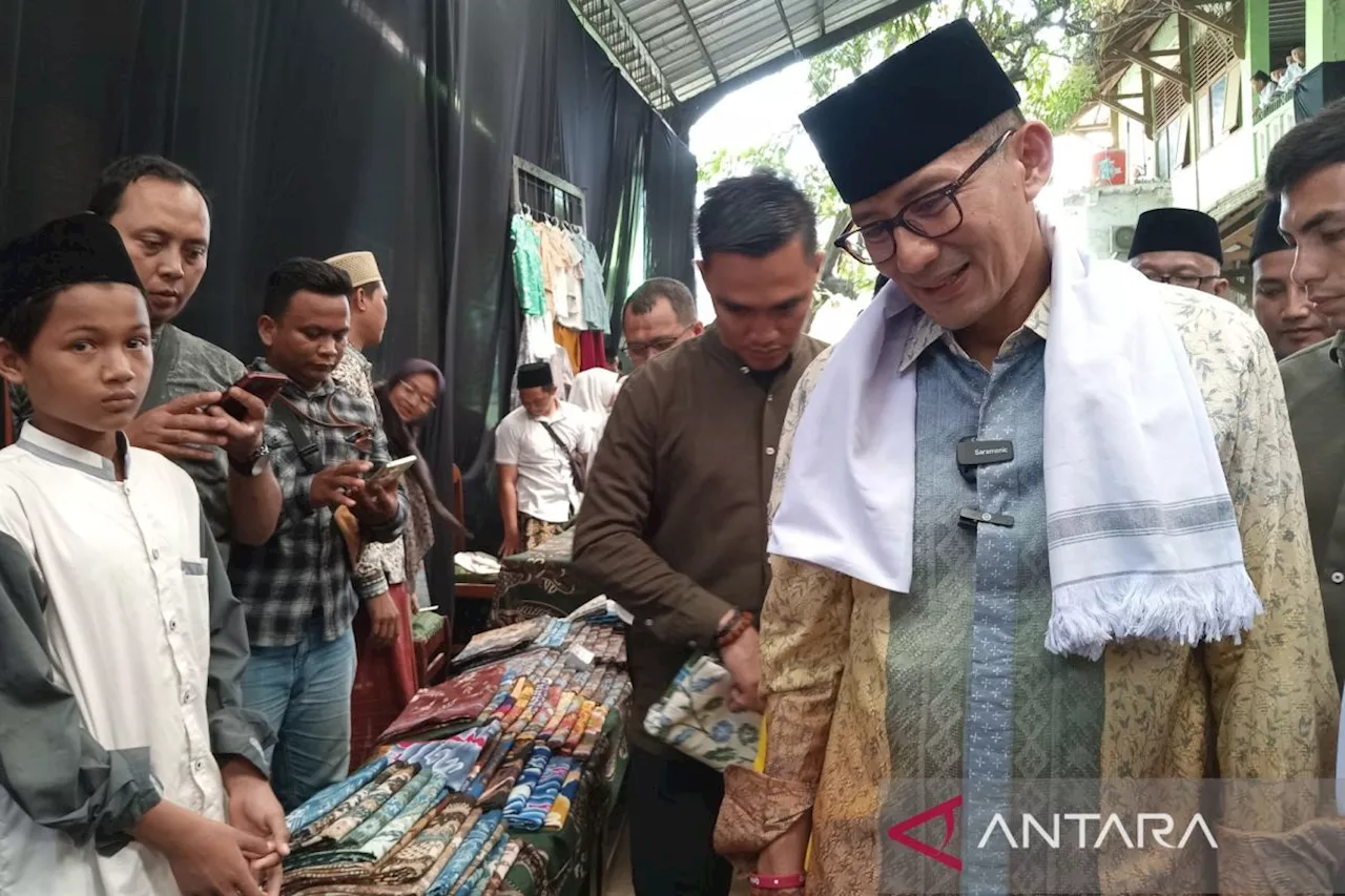 Menparekraf sebut ekonomi kreatif Indonesia peringkat tiga dunia