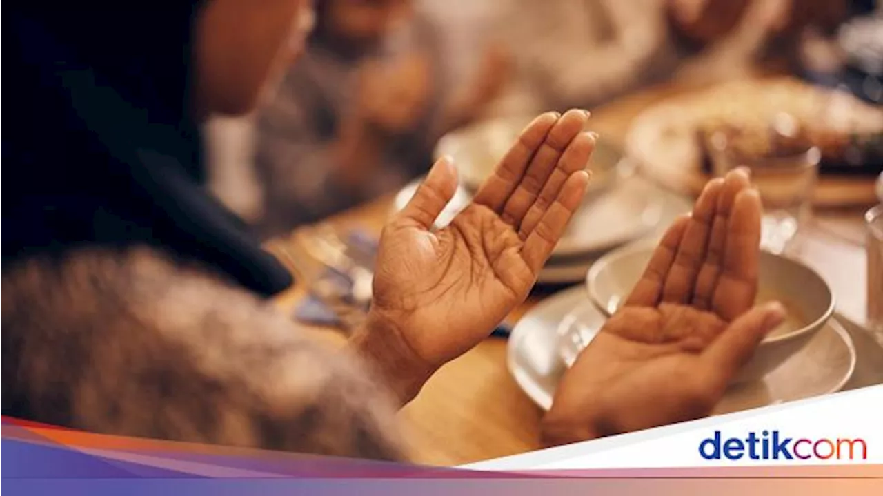 Bacaan Niat Puasa Senin Kamis dan Doa Berbukanya