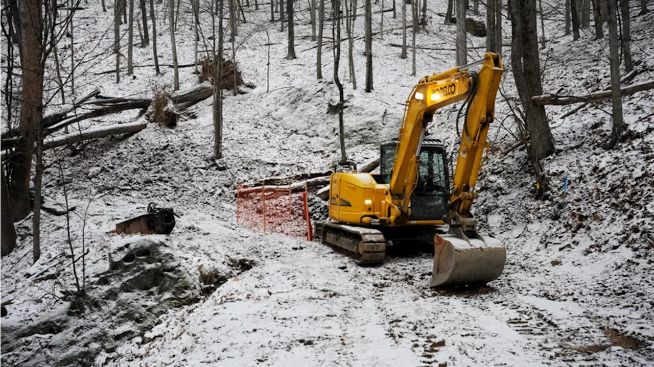 Witnesses to FBI hunt for Civil War gold describe heavily loaded armored truck, signs of a night dig