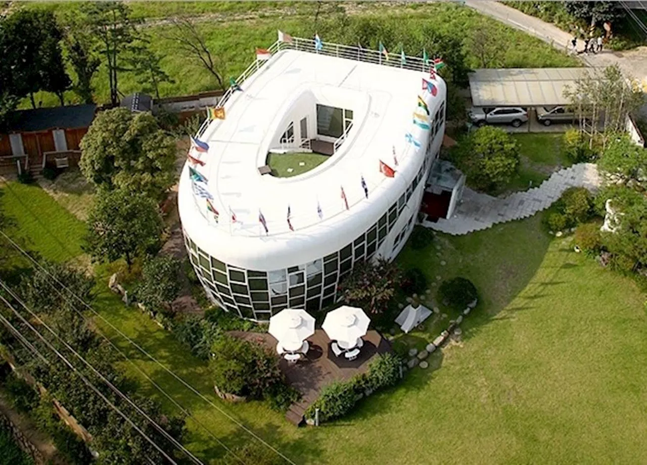 On a (Loo) Roll: World's First Toilet Theme Park Opens in South Korea