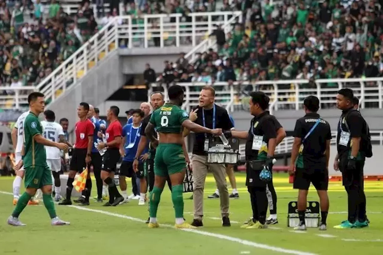 Ini Alasan Josep Gombau Larang Paulo Victor Jadi Eksekutor Penalti di Laga Persebaya vs Persib - Jawa Pos