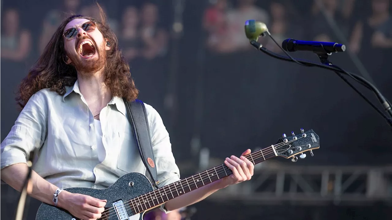 Hozier electrifies ACL Fest 2023 during Weekend 1