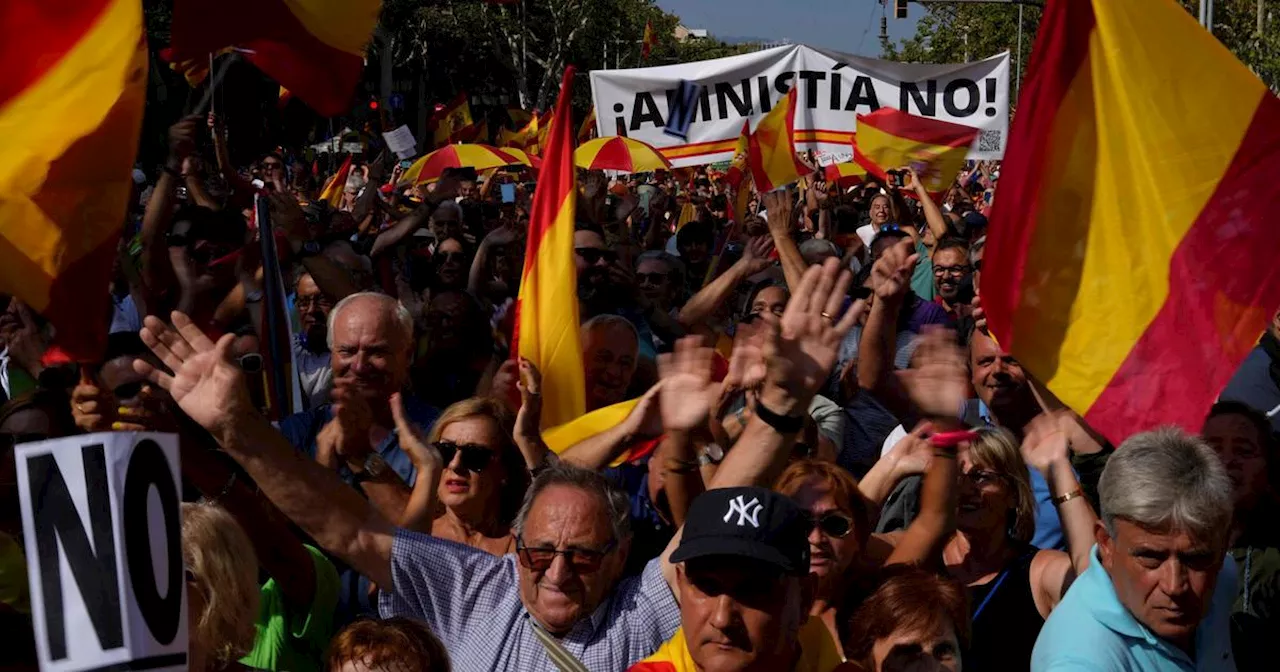 Espagne : manifestation à Barcelone contre une possible amnistie des indépendantistes catalans