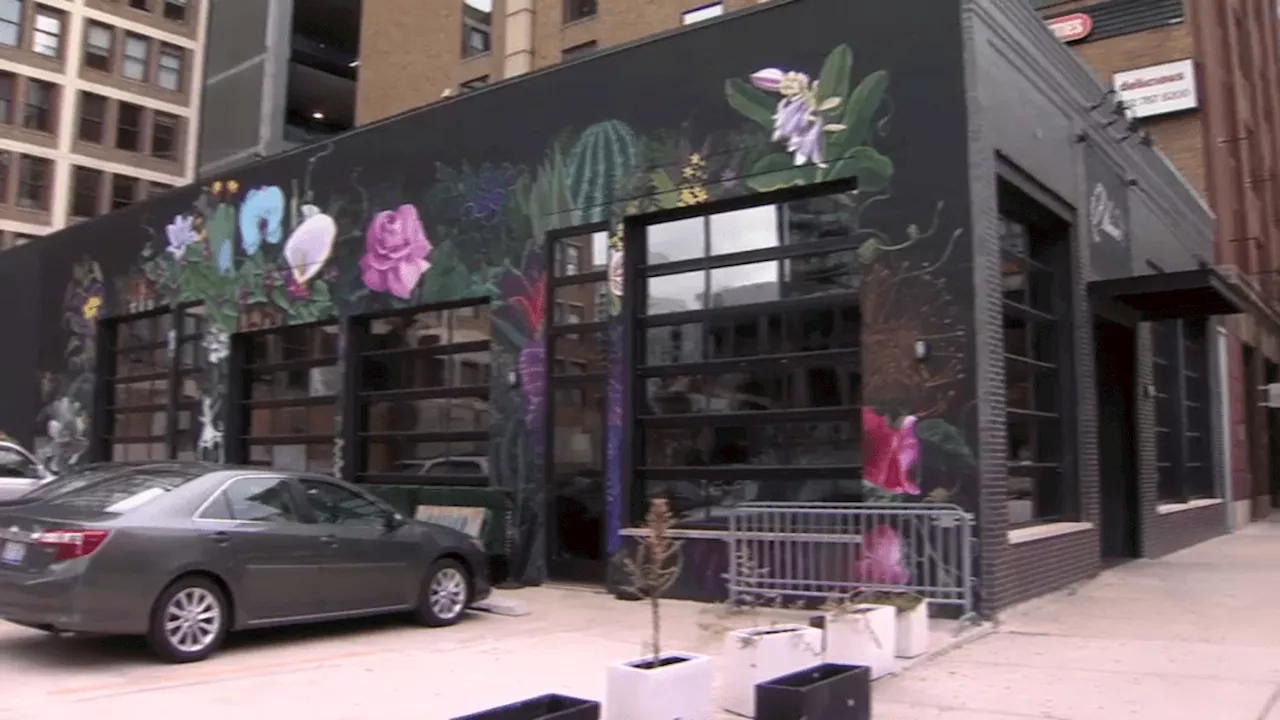 Alderman calls for closure of River North nightclub after mass shooting outside