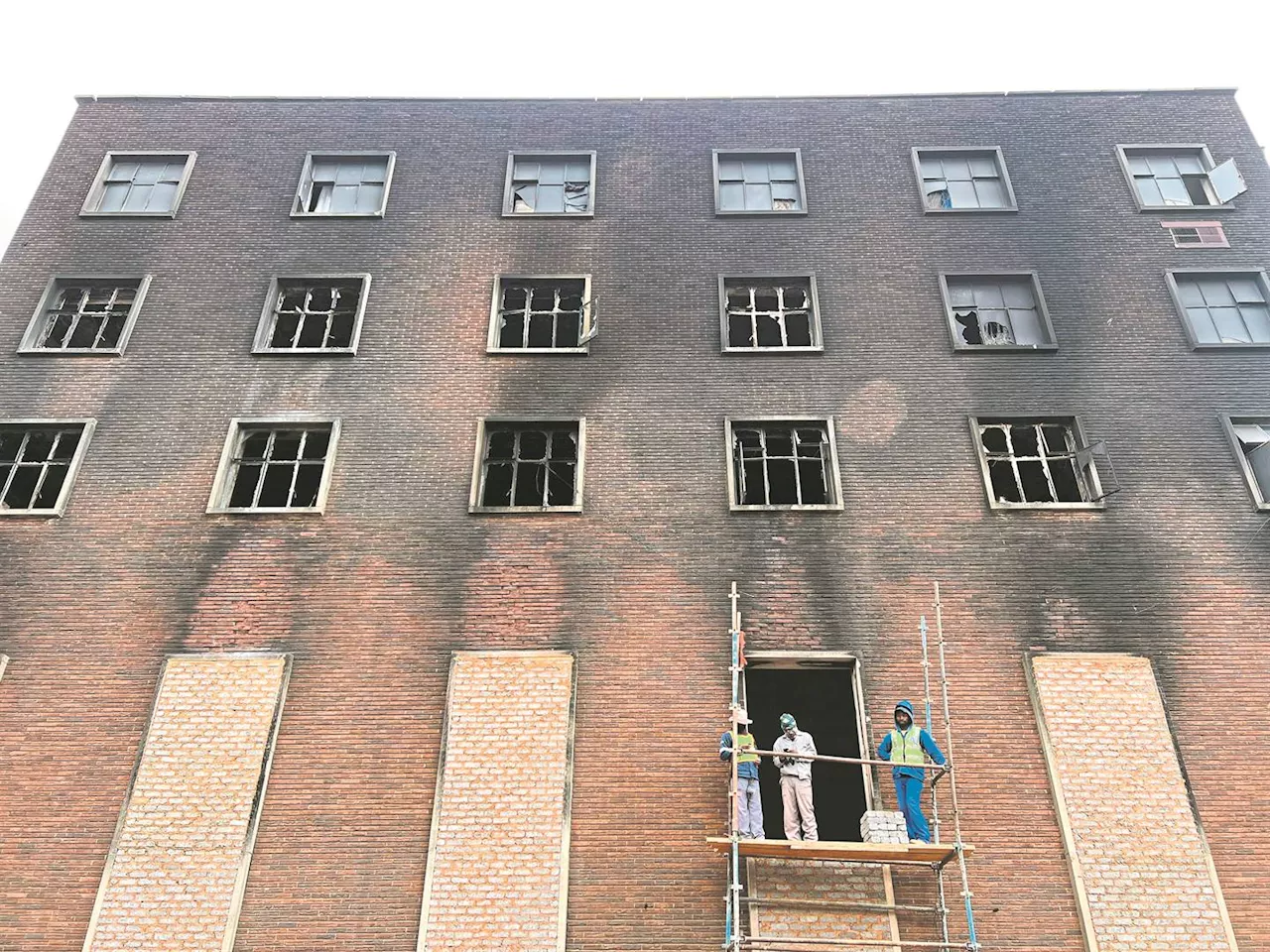 City of Joburg goes to court to block reoccupation of burnt Marshalltown building