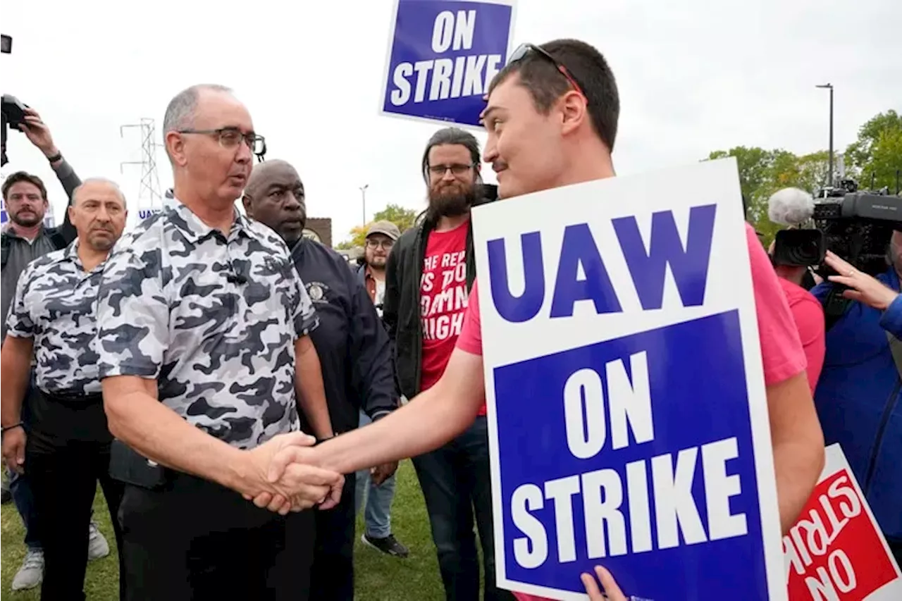 ‘Eat the Rich’: UAW strike shows how fixing economy is bigger than Biden