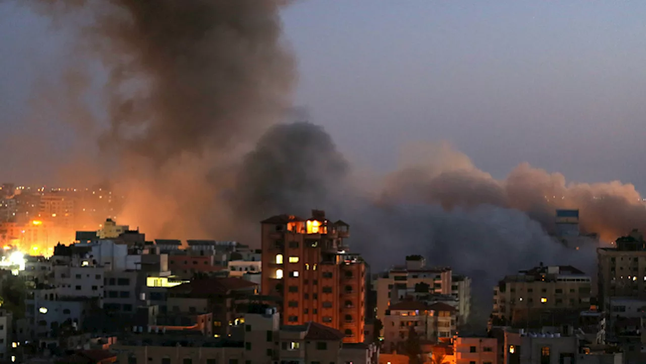 Israel retaliates after Hamas attacks, deaths pass 1 100 - SABC News - Breaking news, special reports,