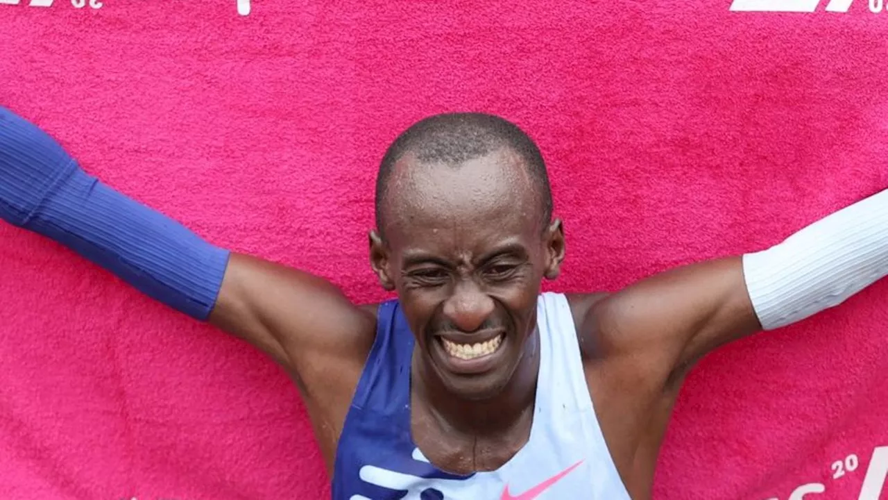 Leichtathletik: Kelvin Kiptum gewinnt Chicago-Marathon in Weltrekord-Zeit