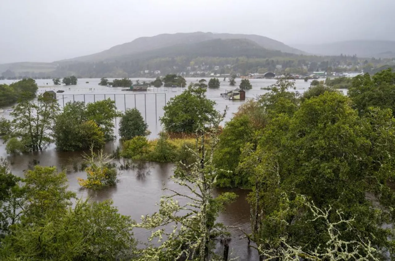 Scottish flood warning issued for Perth: North Inch to Friarton Bridge