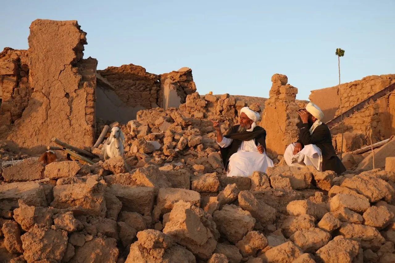 Death toll from Afghan quakes doubles to more than 2,000