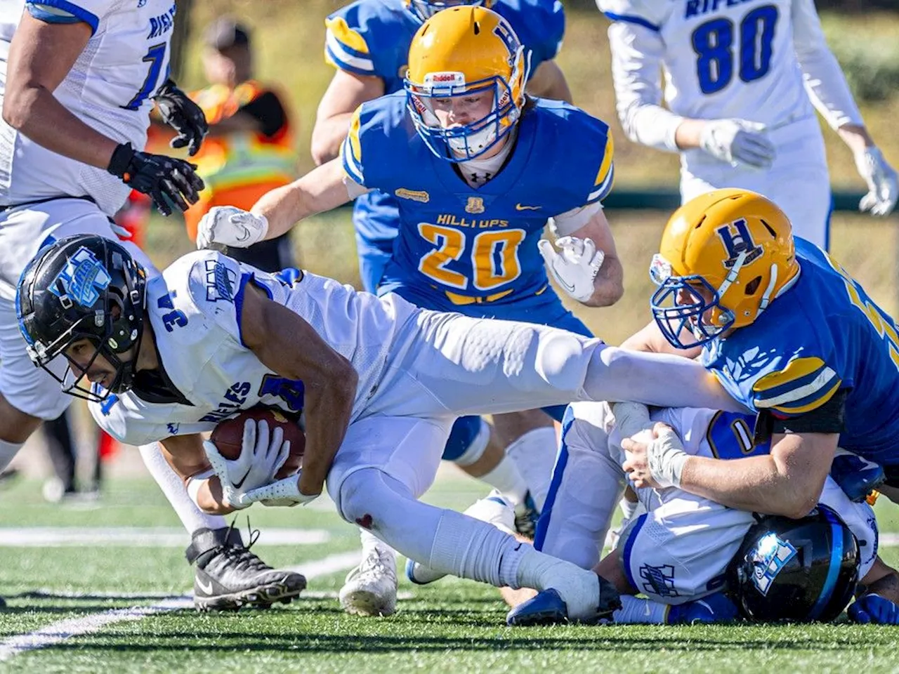 Saskatoon Hilltops disarm Winnipeg Rifles but lose starting QB Reider to injury along the way