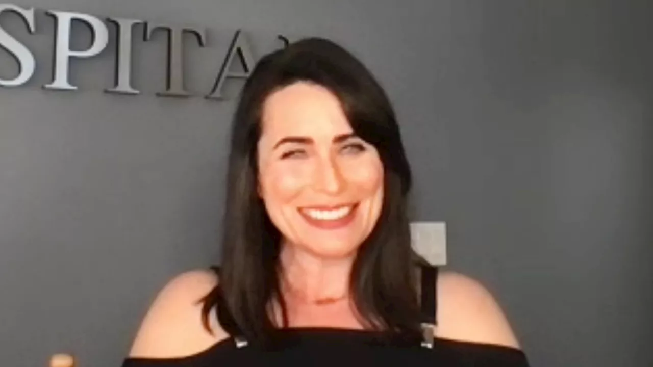 Rena Sofer talks about her decades-later return as 'Lois' on 'General Hospital'