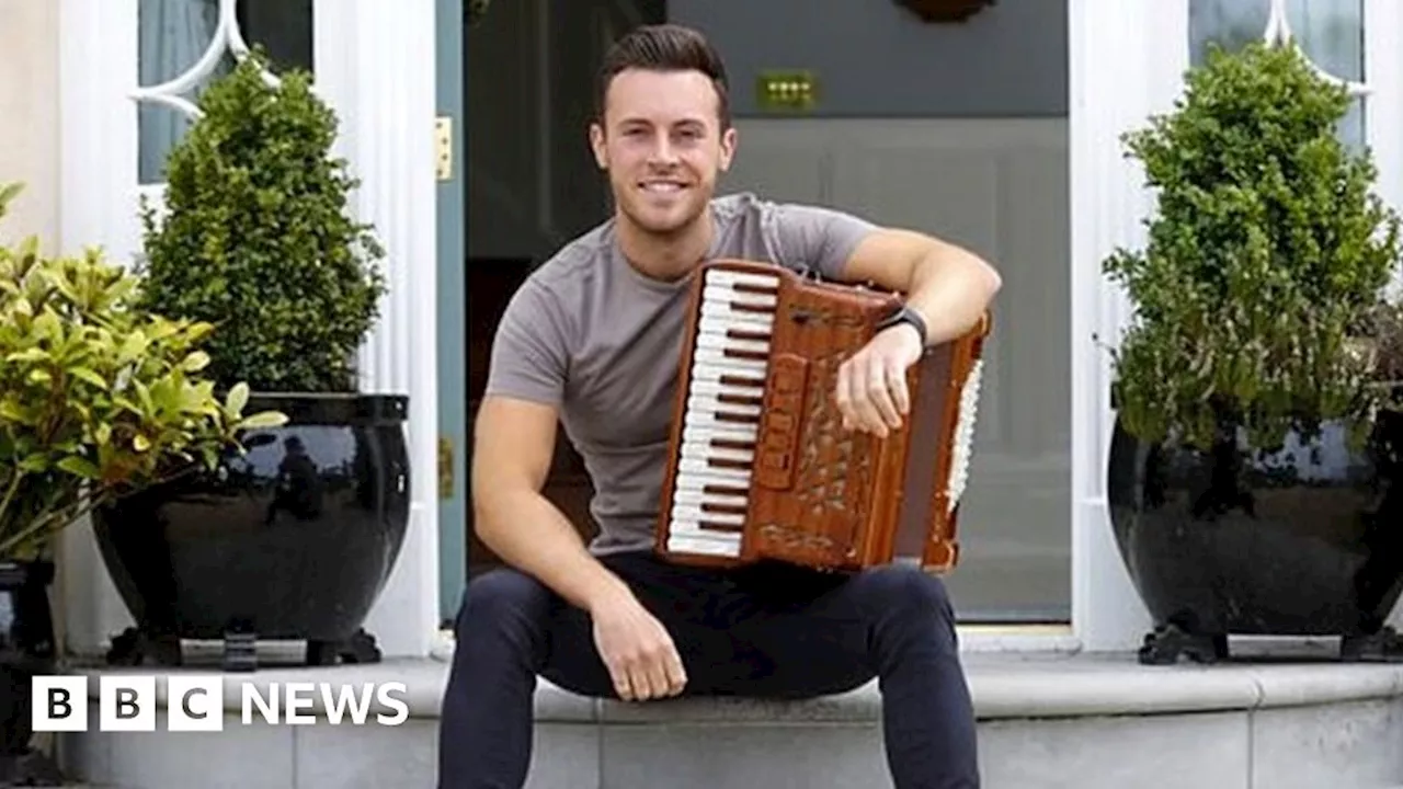 Nathan Carter fined for driving 90mph in 60mph zone