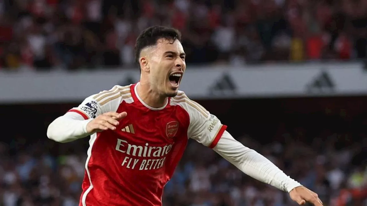 Substitute Martinelli fires Arsenal to late win over champions Man City