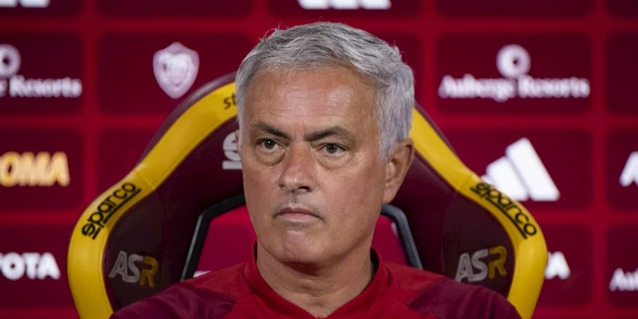 Mourinho: “Mi piace il romanista puro, la Curva Sud mi emoziona”