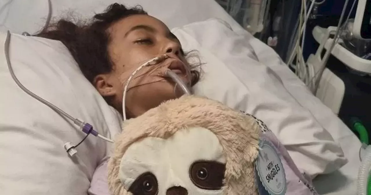 Schoolgirl in coma after vaping as heartbroken mum living 'nightmare'