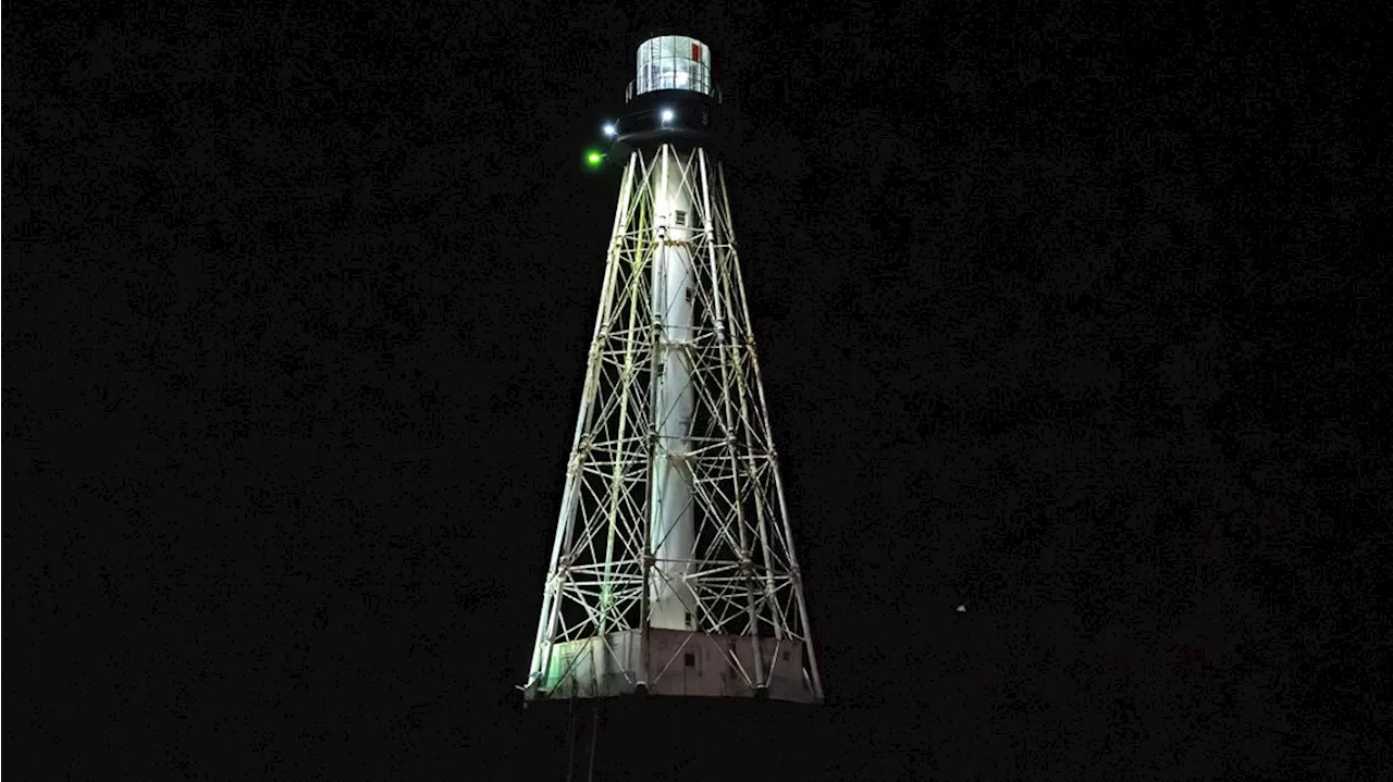 150-year-old Florida Keys lighthouse illuminated for first time in a decade