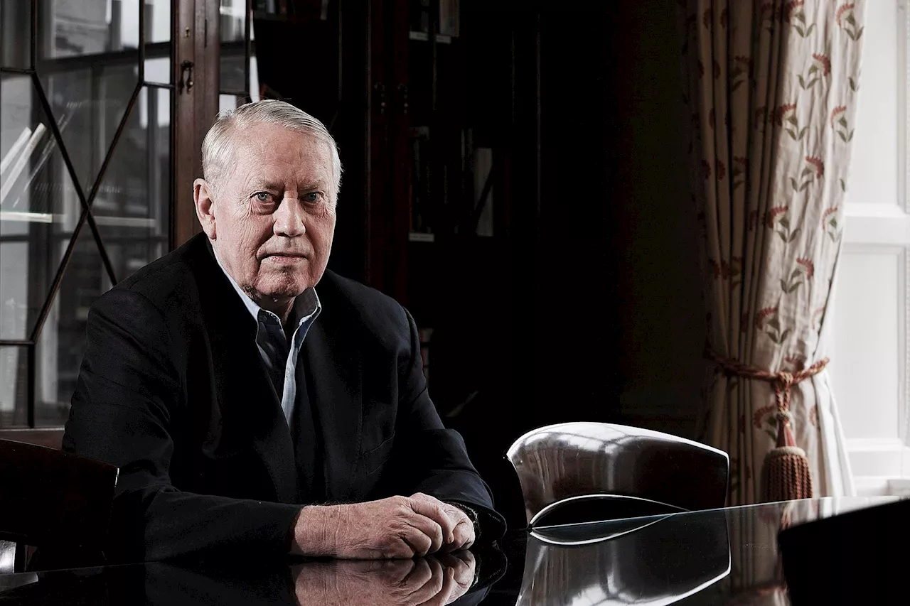 Chuck Feeney, The Billionaire Who Gave Away His Wealth, Dies At 92