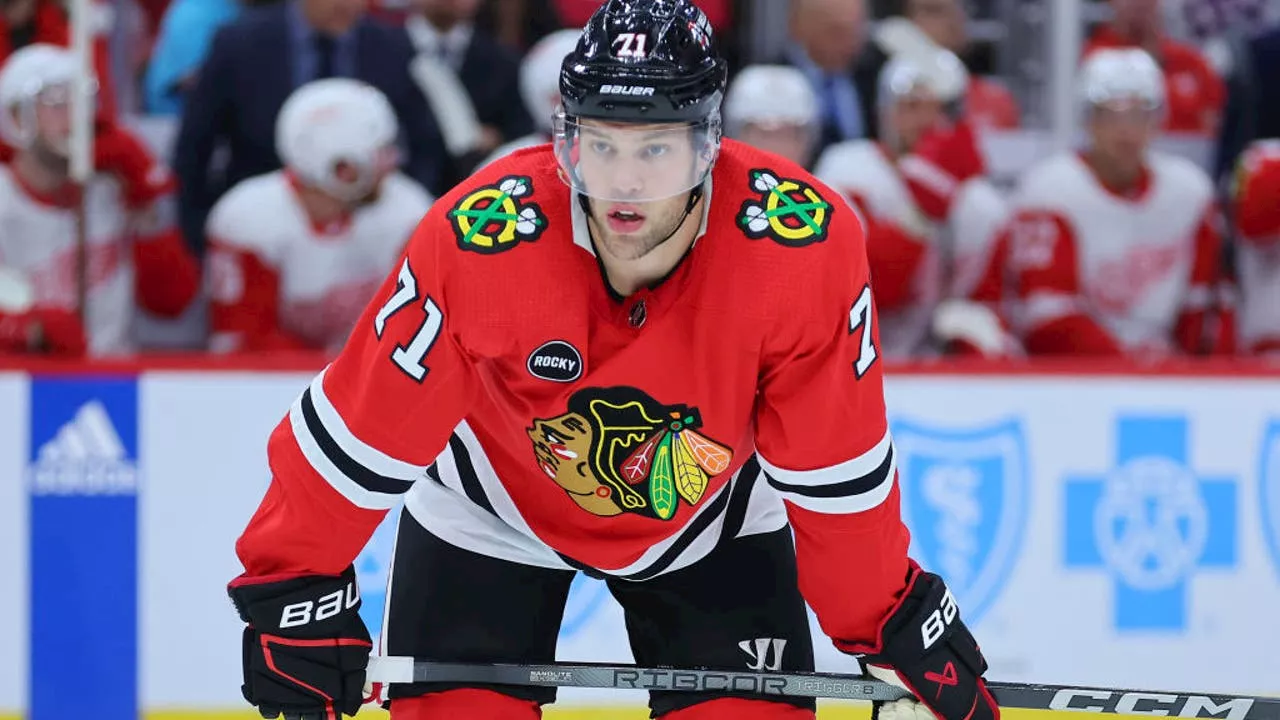 Blackhawks forward Taylor Hall looking forward to first-time dad boost