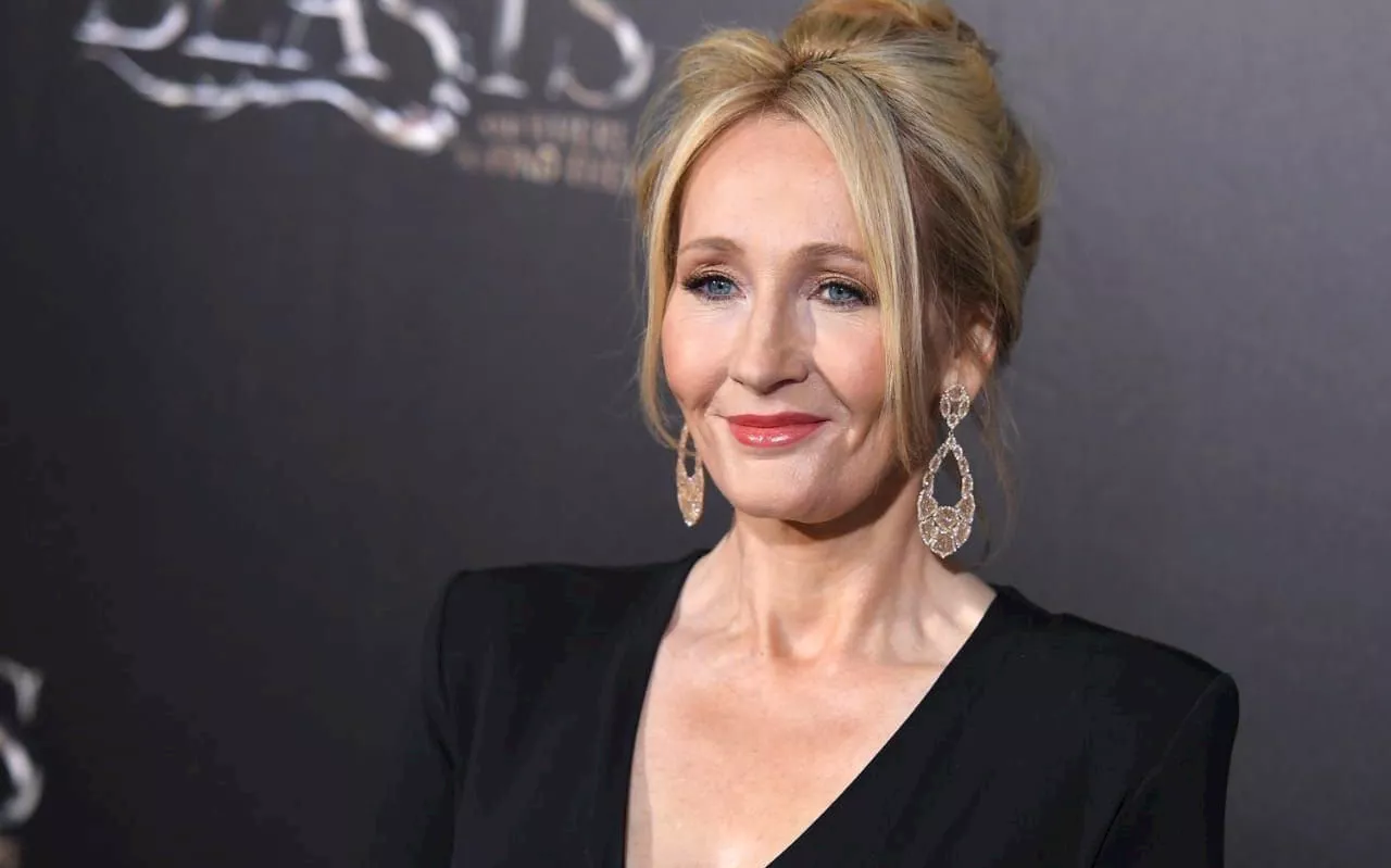 JK Rowling has released a statement on casting Johnny Depp as Grindelwald