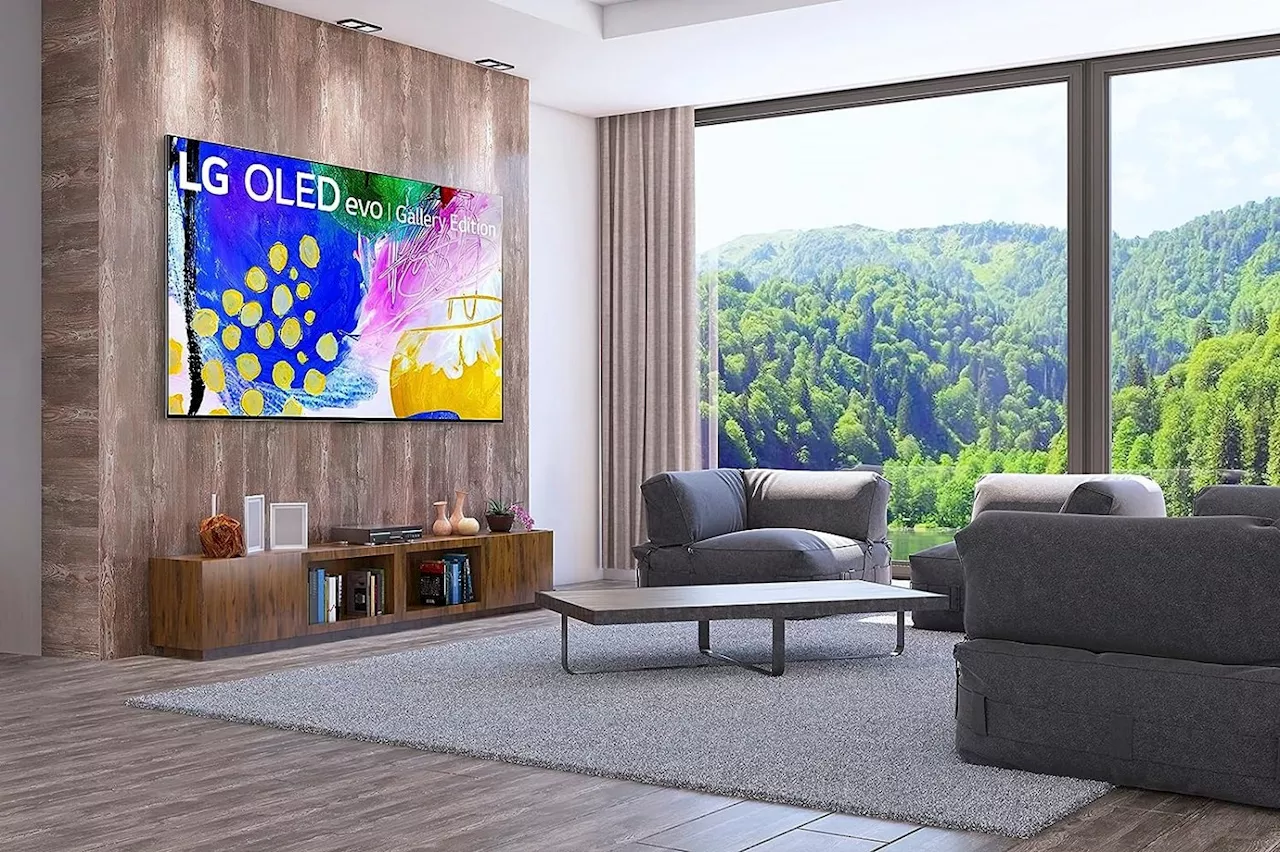 Vendue pour le prix d’un rein, cette immense TV OLED de 245 cm ne coûte plus qu’un bras (-44%) 🔥