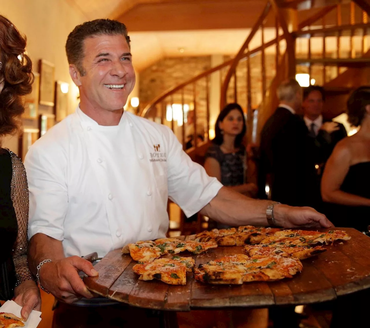 Bay Area celebrity chef Michael Chiarello dies after allergic reaction