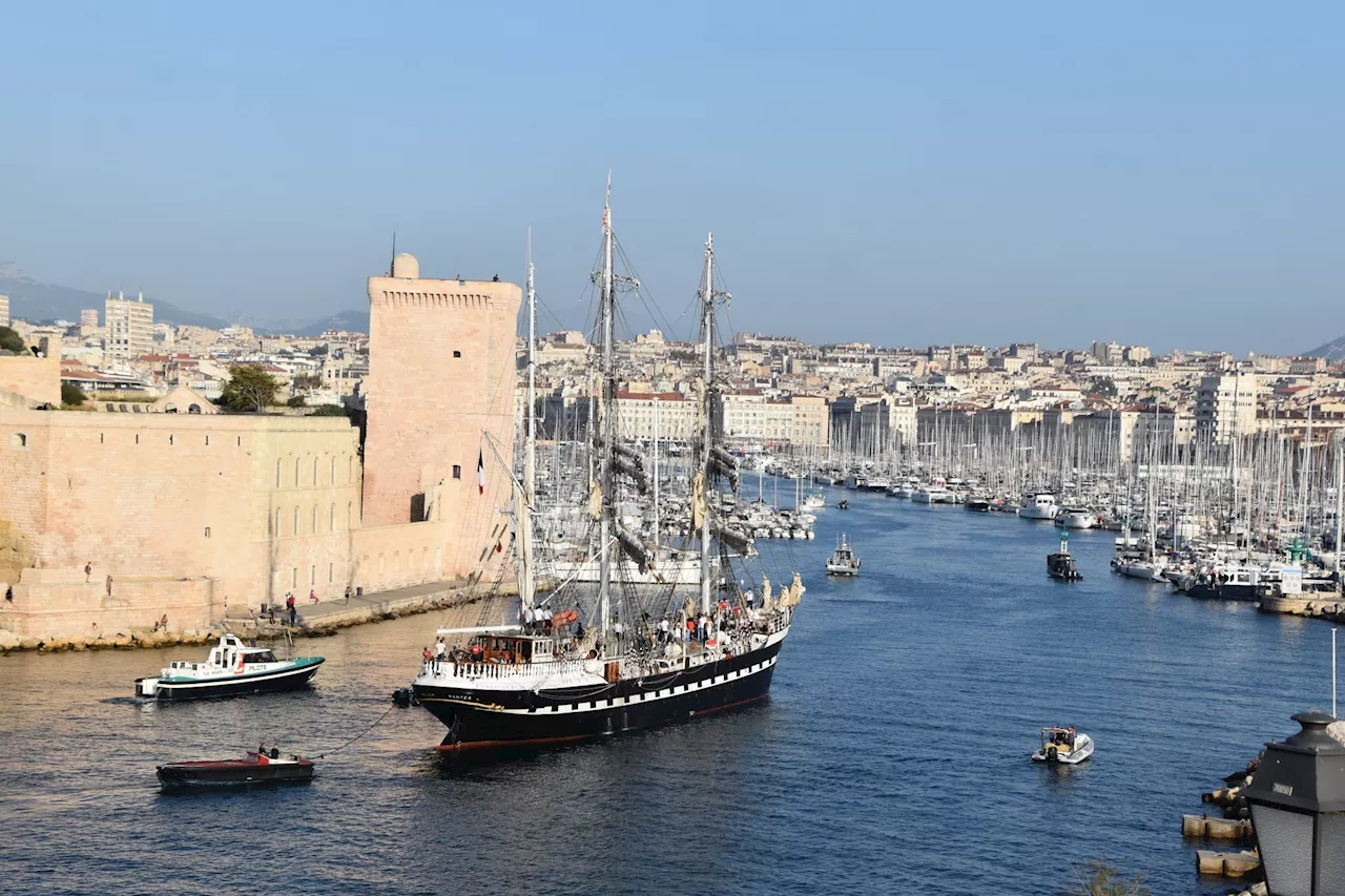 Le magnifique Belem est arrivé dans le Vieux-Port de Marseille