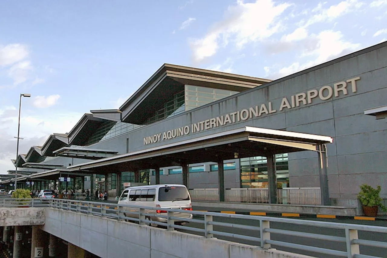 NAIA parking lot bomber surrenders