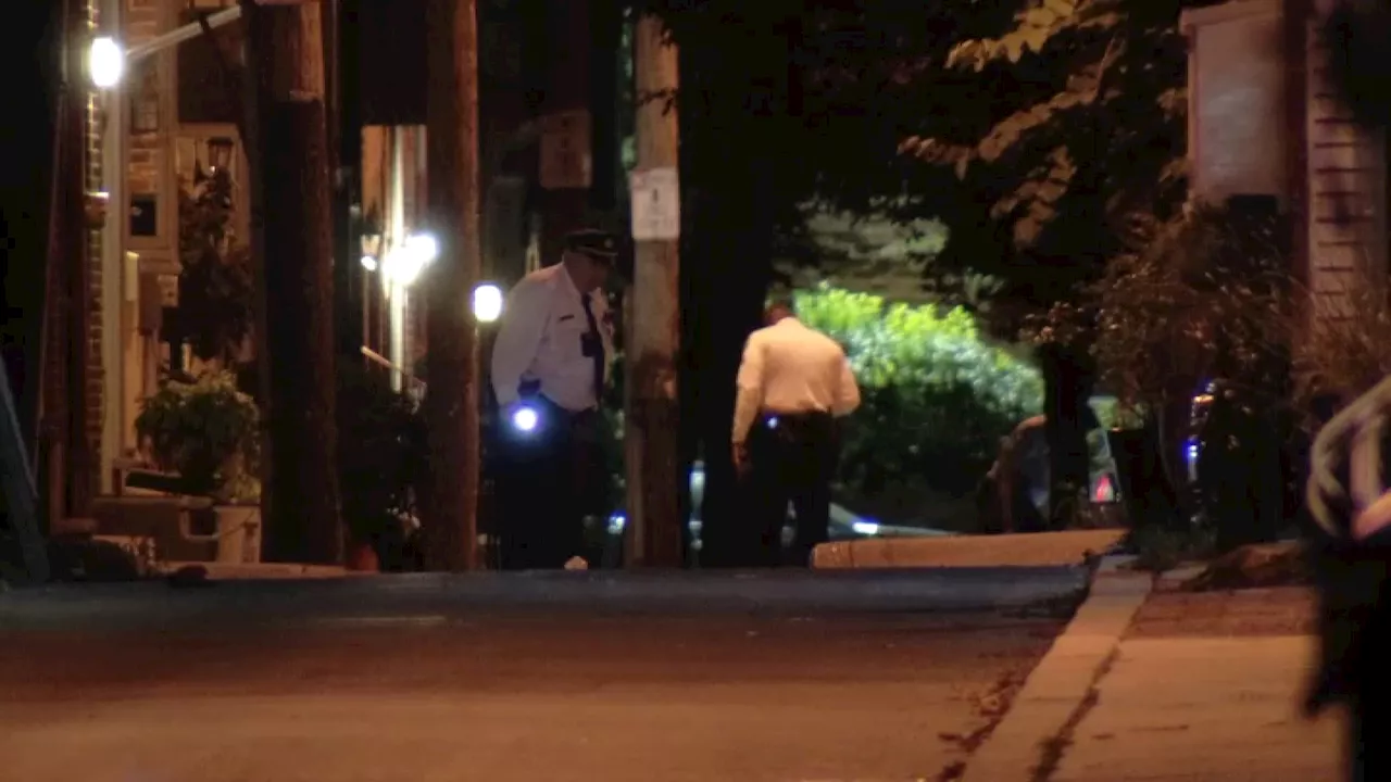 42-year-old man shot in Center City robbery attempt