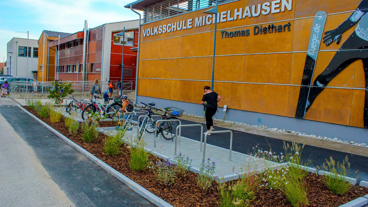 VS Michelhausen: Parkplatz wird zu Rad-Abstellplatz