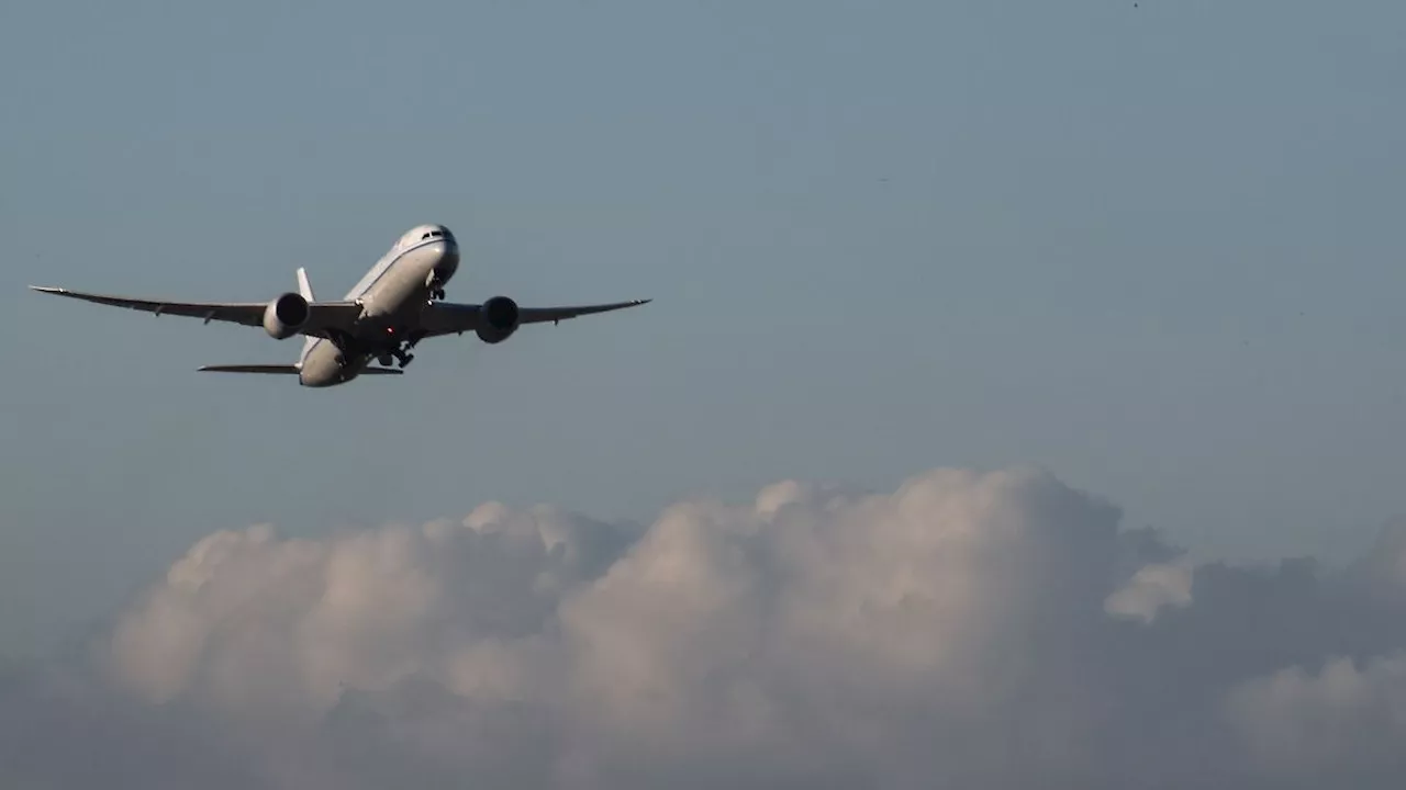 Hamburg & Schleswig-Holstein: Flughafen erwartet großen Andrang während der Herbstferien