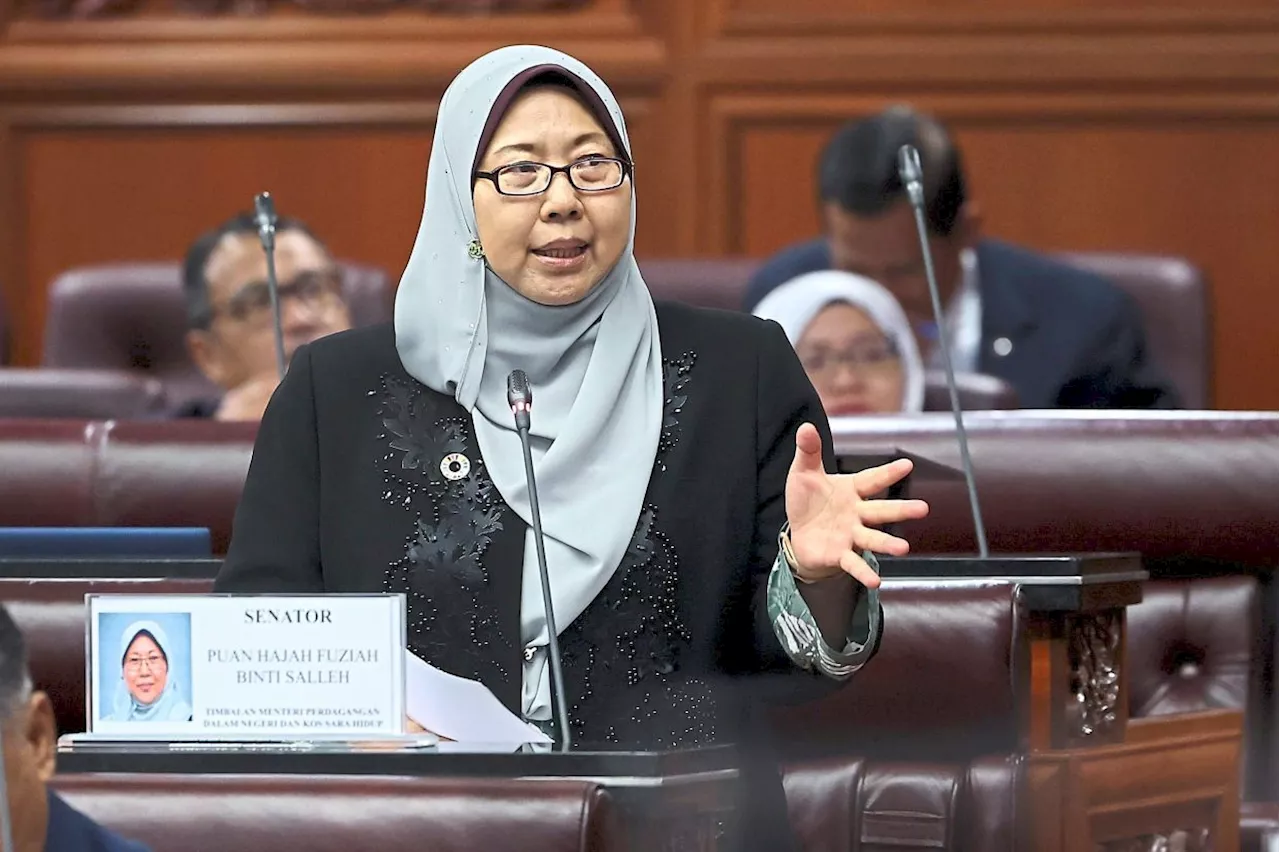 Ministry committed to monitoring food supplies in the country, says Fuziah