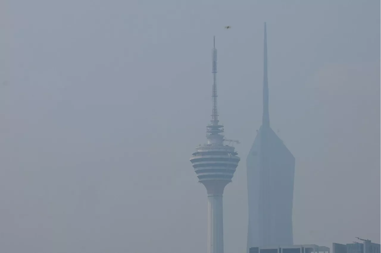 Nik Nazmi: Poor air quality causing low visibility in West coast, Southern peninsula