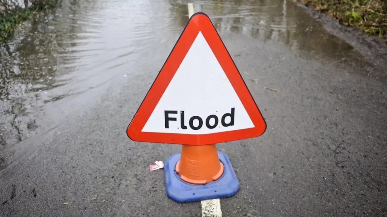 Flooding in Perth after council fails to close key floodgate