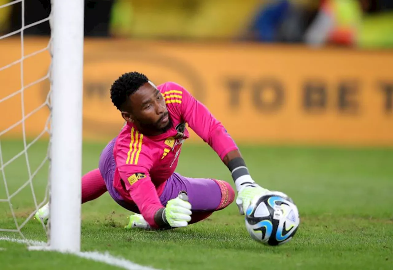 Orlando Pirates keeper credits REFEREE after MTN8 triumph