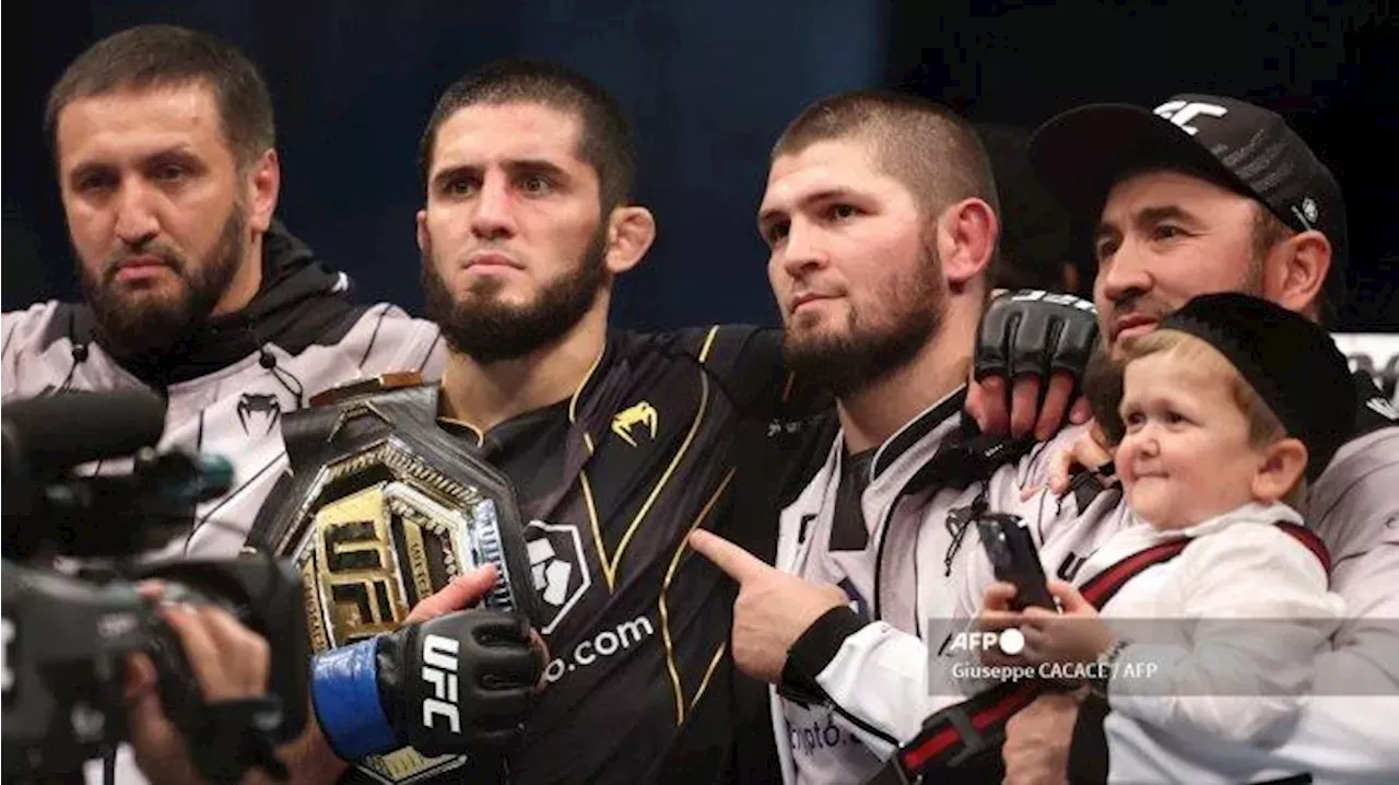 Dampingi Islam Makhachev Berlatih Untuk UFC 294, Khabib Nurmagomedov ...